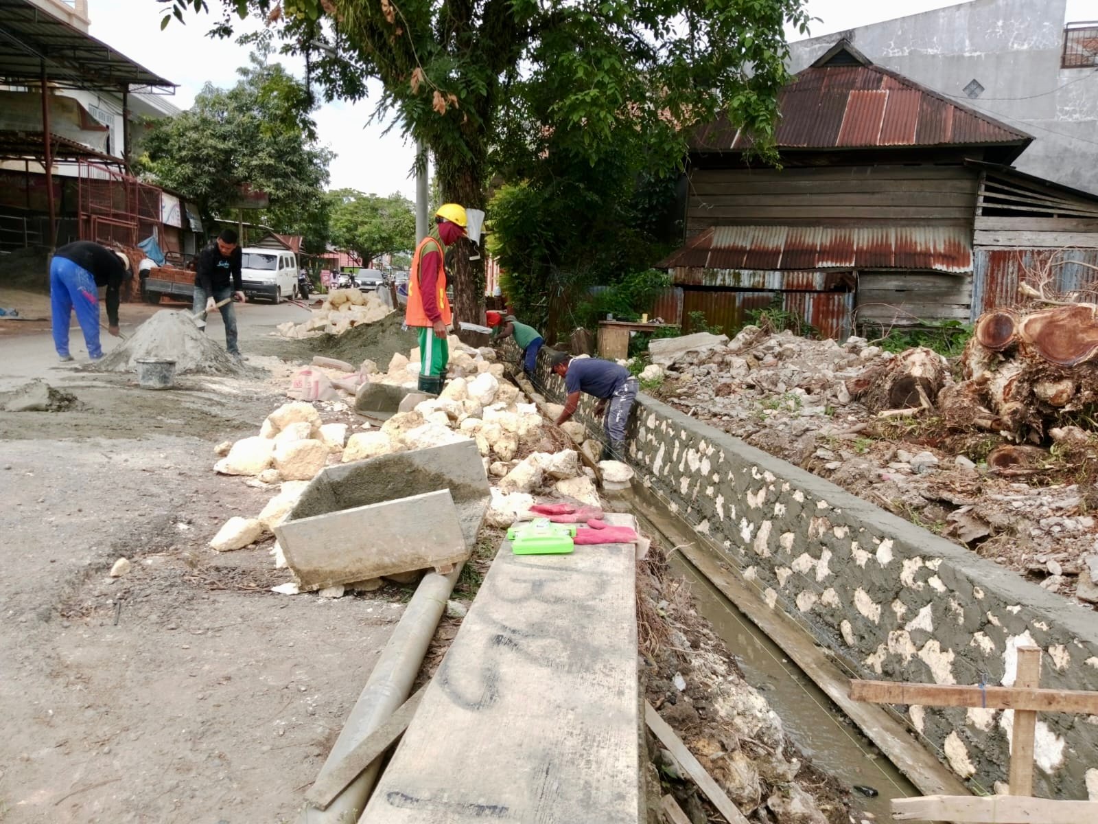 Dua Perusahaan Pengerjaan Proyek Dinas Perkimtan Bone Bakal Dilaporkan ke Polisi, Diduga Belum Bayar Material dan Upah Tukang