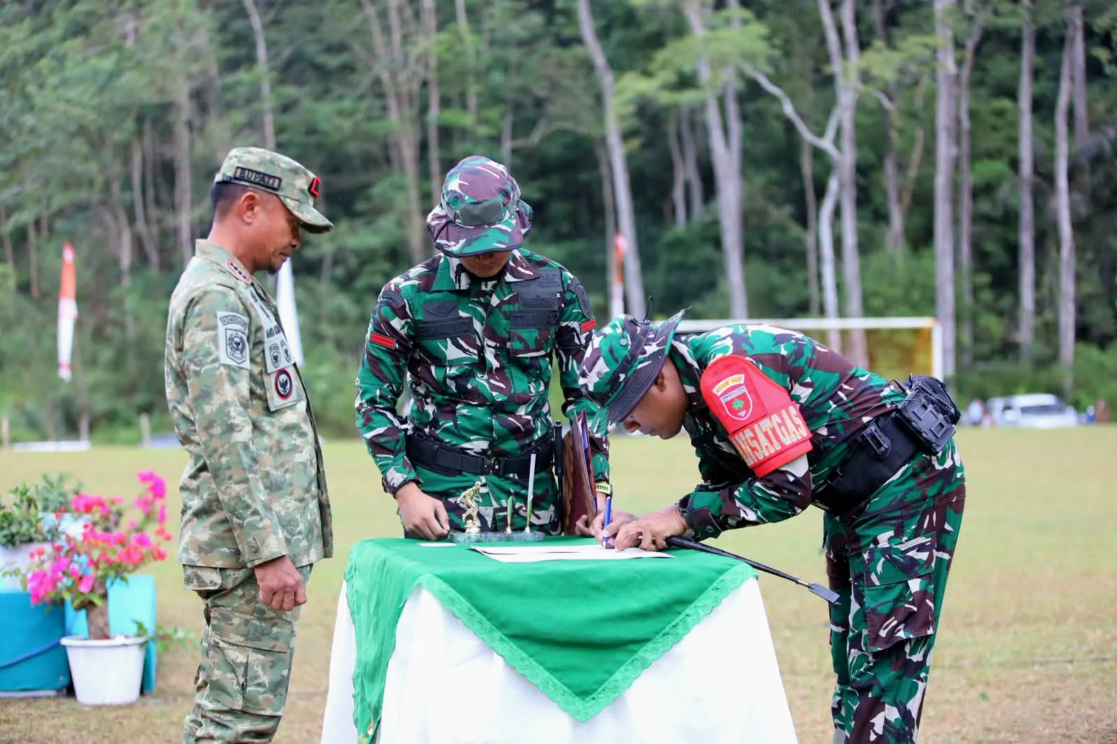 Perkuat Infrastruktur Pedesaan, Bupati Bone Resmi Buka TMMD ke-129 di Kecamatan Bontocani
