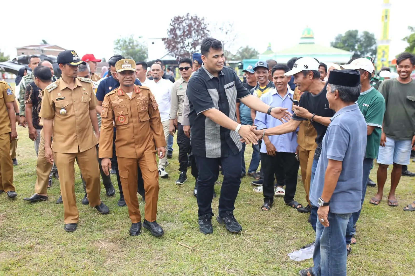 Bupati Bone Andi Asman Sulaiman Sambut Kunjungan Kerja Anggota DPR RI Andi Amar Ma’ruf Sulaiman di Kecamatan Amali