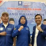 Gelar Pengukuhan Ribuan Relawan, Anggota DPR RI Andi Yuliana Paris Targetkan PAN Bantu Rakyat Jadi Garda Depan Pendidikan Politik