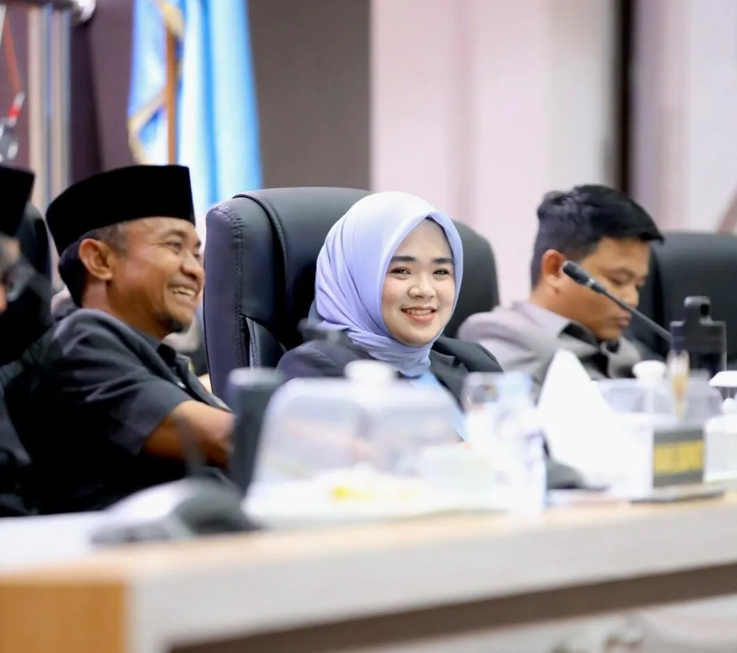 Sinergi Eksekutif dan Legislatif: Bupati Bone Serahkan Dua Ranperda, DPRD Ajukan Inisiatif Jaminan Sosial Ketenagakerjaan
