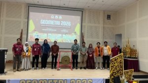 GEOMETRI 2026 Resmi Ditutup: Sukses Gaet 5 Provinsi, Hadirkan Inovasi Esports hingga Rayakan Harlah ke-65 HMJ Matematika FMIPA UNM